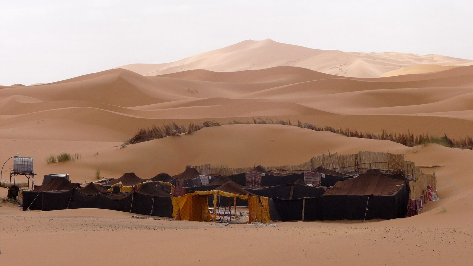 Dormir no deserto do Saara